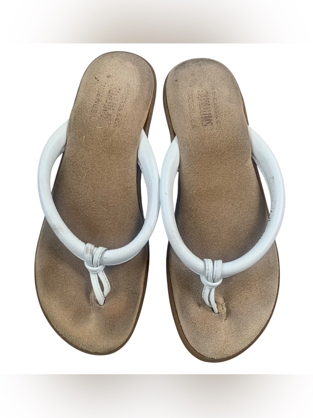 G.H Bass & Co Sunjuns White Sandals Flat Thong Leather Cushion Women’s Size 6 M